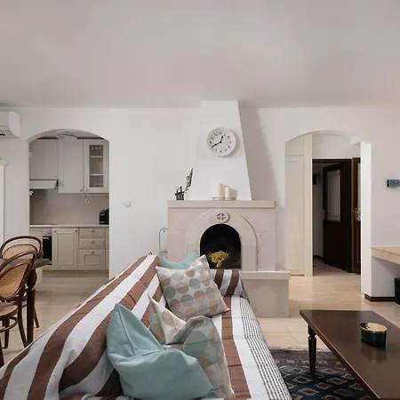 Heritage House Dvor * Sutivan